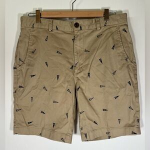 Brooks Brothers khaki flat front blue flags all over print sz 33 preppy shorts